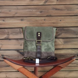 Men's Vintage Olive Green Canvas Crossbody Bag - Large Capacity Adjustable Shoulder Strap, Golden-Tone Hardware & Snap Closure, Casual Outdoor Travel Backpack Purse for,, Everyday Use (Army Green, Durable Canvas)